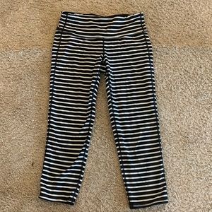 Athleta size small capri leggings